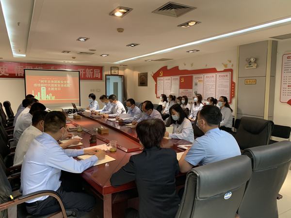 陜煤建設(shè)礦建二公司機(jī)關(guān)黨支部組織開(kāi)展主題黨日活動(dòng)