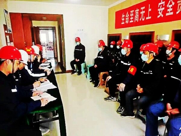 陜煤建設(shè)澄合分公司第一機(jī)電安裝項(xiàng)目部“小舉措”做好安全“大文章”