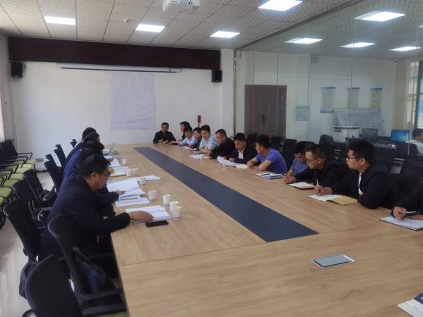 延能集團(tuán)專家組為陜煤建設(shè)礦建二公司車村項(xiàng)目部建言支招