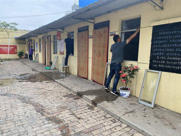 陜煤建設(shè)澄合分公司物管部：學(xué)史力行黨旗紅 一枝一葉總關(guān)情