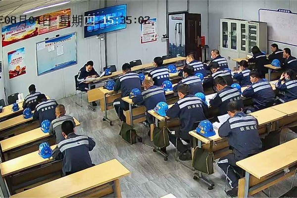 陜煤建設(shè)洗選煤運(yùn)營公司：下好班前“先手棋” 系牢安全生產(chǎn)第一?！翱圩印?></div>
                                <div   id=