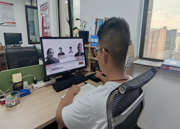 陜煤建設(shè)西北分公司開展“筑牢拒腐防變防線，敲響廉潔自律警鐘”廉政警示教育活動