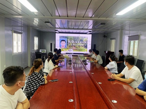 陜煤建設(shè)澄合分公司多種形式學(xué)習(xí)蔣正全先進事跡感悟榜樣的力量