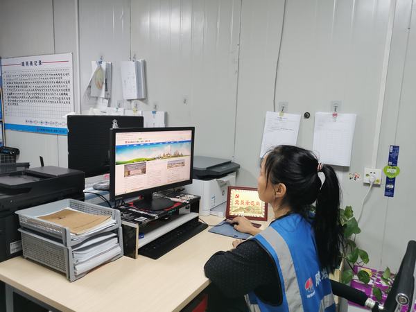 陜煤建設(shè)韓城分公司：中秋，我想對(duì)你說……