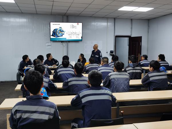 陜煤建設(shè)洗選煤運營公司紅柳林洗煤廠項目部： 對準焦距 共繪安全“同心圓”