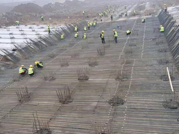 陜煤建設(shè)漢中分公司抓重點(diǎn)、克難點(diǎn)、保節(jié)點(diǎn)，全面掀起施工建設(shè)新高潮