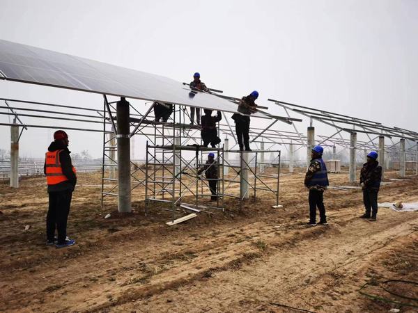 <strong>陜煤建設(shè)西北分公司：滿地霜華濃似雪， 工程建設(shè)“不減速”</strong>