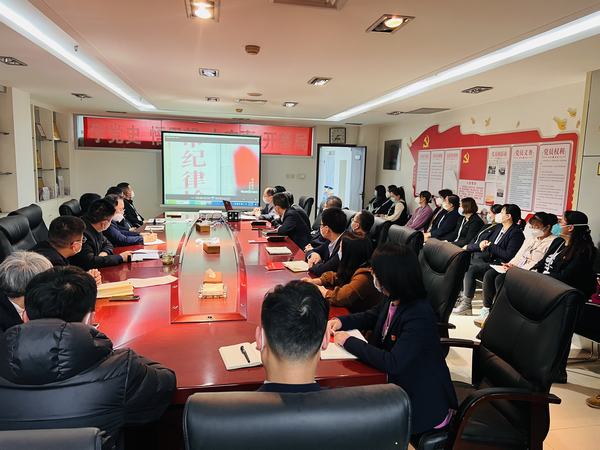 陜煤建設礦建二公司：做好春節(jié)前廉政教育 讓黨員干部“紀”上心頭