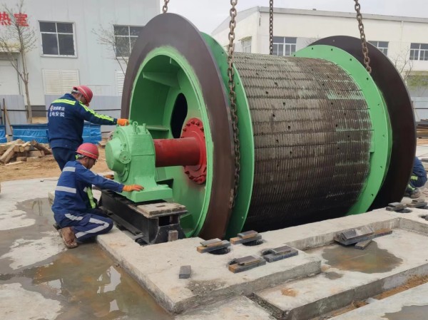 陜煤建設(shè)機(jī)電安裝公司承建的小保當(dāng)一號(hào)礦安裝工程順利開(kāi)工