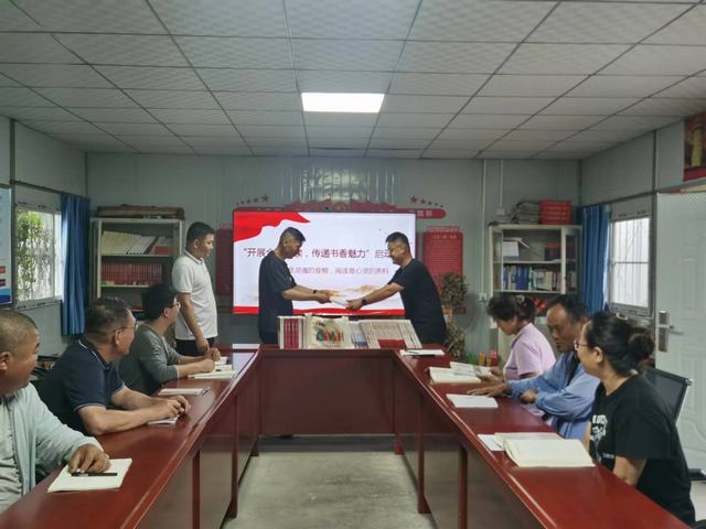陜煤建設韓城分公司土建十二項目部：“四色閱讀”點亮讀書燈，讓生活溢滿書香