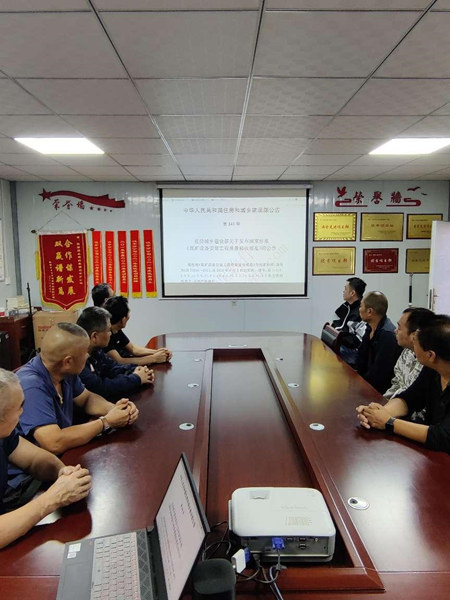 增強(qiáng)質(zhì)量意識(shí)，締造精品工程