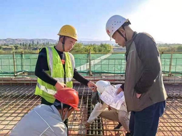 陜煤建設(shè)新疆第一項(xiàng)目部：凝心聚力趕工期，追趕超越“拼”成效