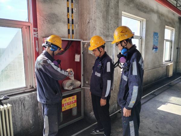 陜煤建設(shè)洗選煤運(yùn)營(yíng)公司神渭首端運(yùn)營(yíng)項(xiàng)目部：擰緊思想“安全閥” 筑牢安全防線(xiàn)