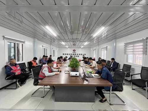 陜煤建設(shè)榆林公司第六項(xiàng)目部：雙管齊下 擰緊安全閥