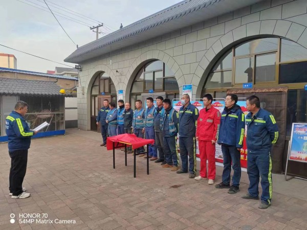 陜煤建設(shè)機(jī)電安裝公司涼水井項(xiàng)目部：消防演練，拉起心中的防火線！