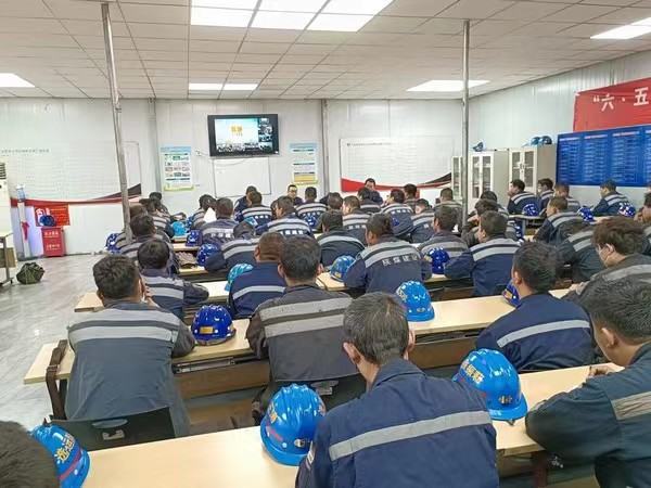 陜煤建設(shè)洗選煤運(yùn)營公司紅柳林洗煤廠項(xiàng)目部：用好三劑良方 精心呵護(hù)機(jī)械設(shè)備“健康指數(shù)”