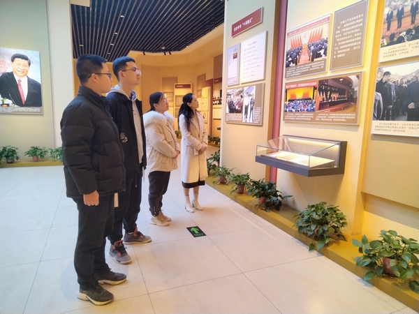 陜煤建設(shè)渭南分公司第八項(xiàng)目部走進(jìn)廉政教育基地樹立廉潔之心