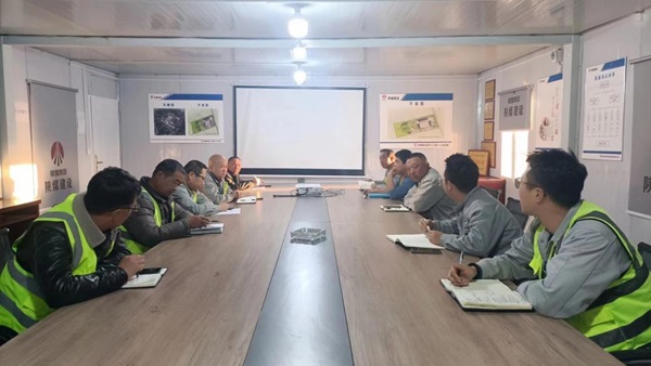 陜煤建設(shè)綠宇公司：發(fā)起“冬季攻勢”，擰緊“質(zhì)量安全閥”