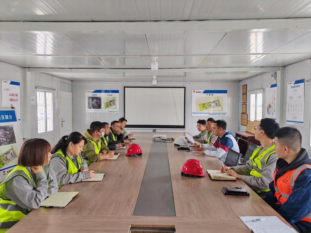 陜煤建設(shè)綠宇公司：春光明媚好時光 施工奮進正昂揚