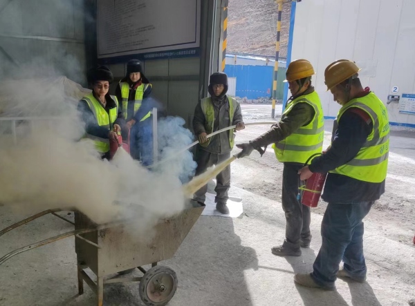 陜煤建設(shè)礦建三公司：防“?！被半U(xiǎn)” 強(qiáng)化春夏安全防線