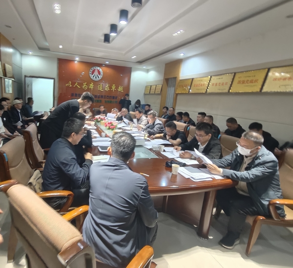 陜煤建設(shè)銅煤公司第三項(xiàng)目部承建的王石凹煤礦工業(yè)遺址公園游客服務(wù)中心項(xiàng)目順利通過(guò)竣工驗(yàn)收