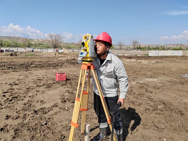 陜煤建設(shè)天工公司新疆第一項(xiàng)目部：開啟施工“加速度”，信心百倍保工期