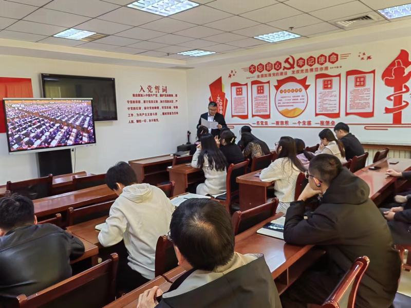 陜煤建設(shè)煤礦運(yùn)營(yíng)服務(wù)分公司：黨建引領(lǐng)提升公司治理新高度