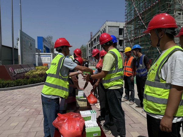 陜煤建設(shè)銅煤公司十五項目部：戰(zhàn)高溫、不服“暑”掀起大干熱潮