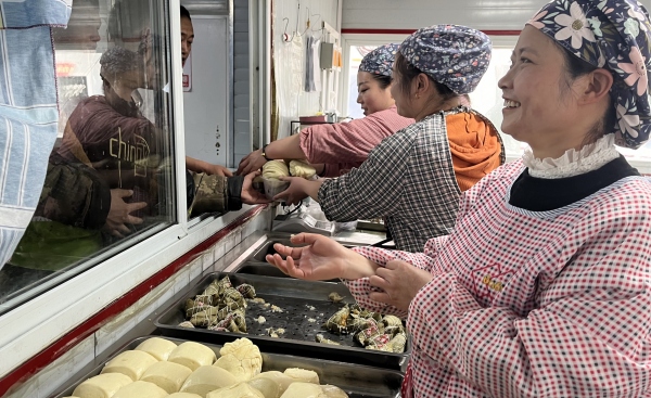 陜煤礦建三公司天山（二號井）項目部：“端午節(jié)”遇上“安全月”，“粽”享安全