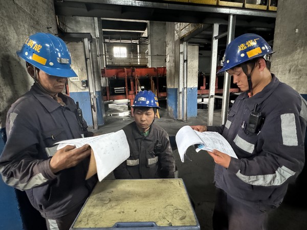 陜煤建設(shè)洗選煤運(yùn)營(yíng)公司紅柳林洗煤廠項(xiàng)目部：從細(xì)、從精、從深做好生產(chǎn)安全工作