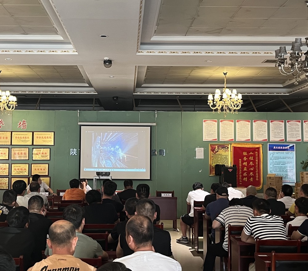 陜煤建設(shè)機(jī)電安裝公司檸條塔項(xiàng)目部:以“小”措施筑牢“大”安全