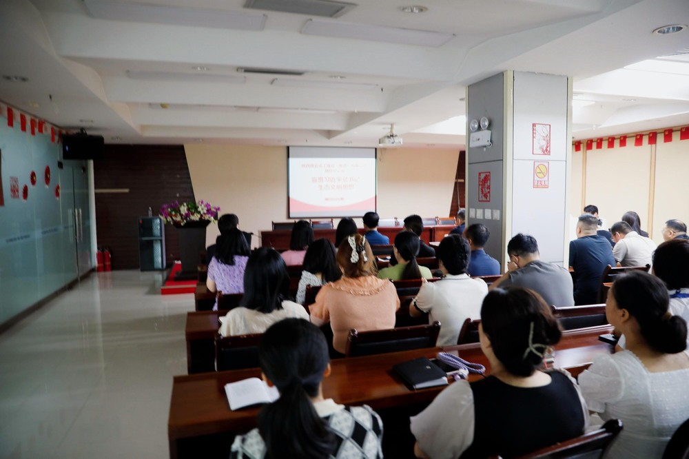 陜煤建設(shè)路橋分公司務(wù)實(shí)進(jìn)取，共赴成長