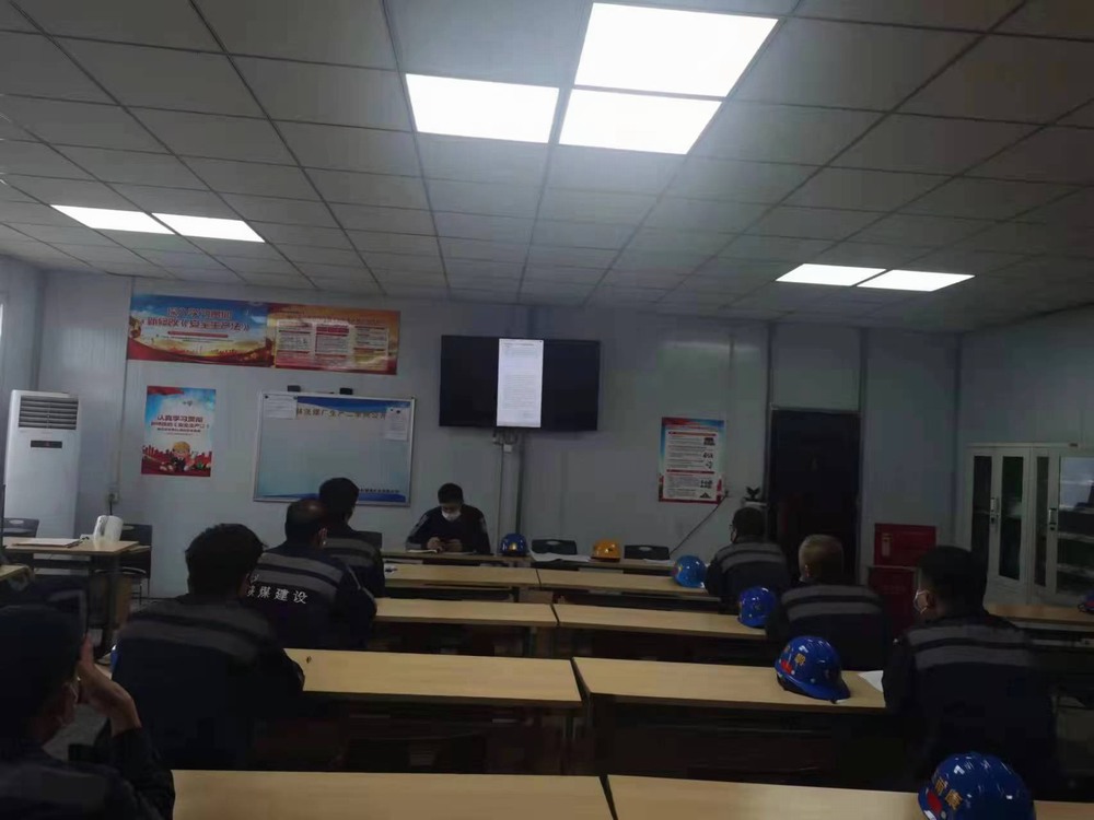 陜煤建設(shè)洗選煤運(yùn)營公司紅柳林洗煤廠項(xiàng)目部： 以人為本 把健康“請(qǐng)進(jìn)門”