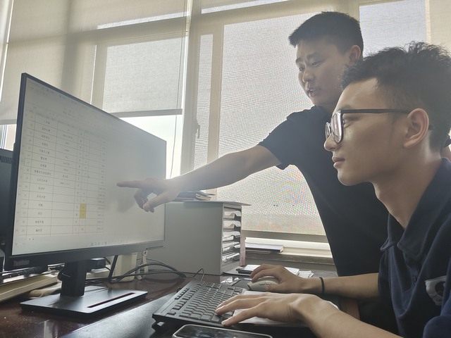 陜煤建設(shè)洗選煤運(yùn)營(yíng)公司神渭蒲城運(yùn)營(yíng)項(xiàng)目部：當(dāng)“師帶徒”遇上“教師節(jié)”  師父，我想對(duì)您說(shuō)