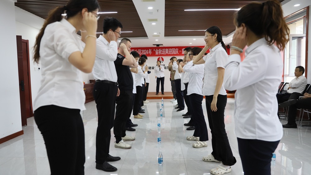 陜煤建設(shè)洗選煤運(yùn)營(yíng)公司開展“金秋送爽迎國(guó)慶，盛世華誕齊歡聚”主題活動(dòng)