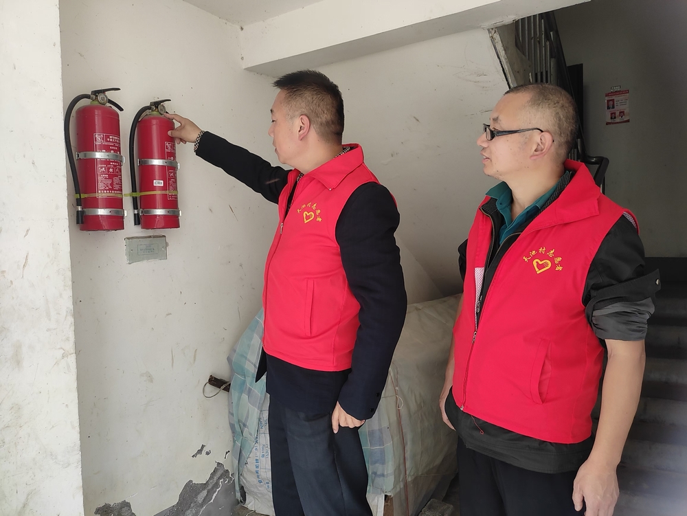 陜煤建設(shè)定點(diǎn)幫扶村：開展消防安全知識教育活動