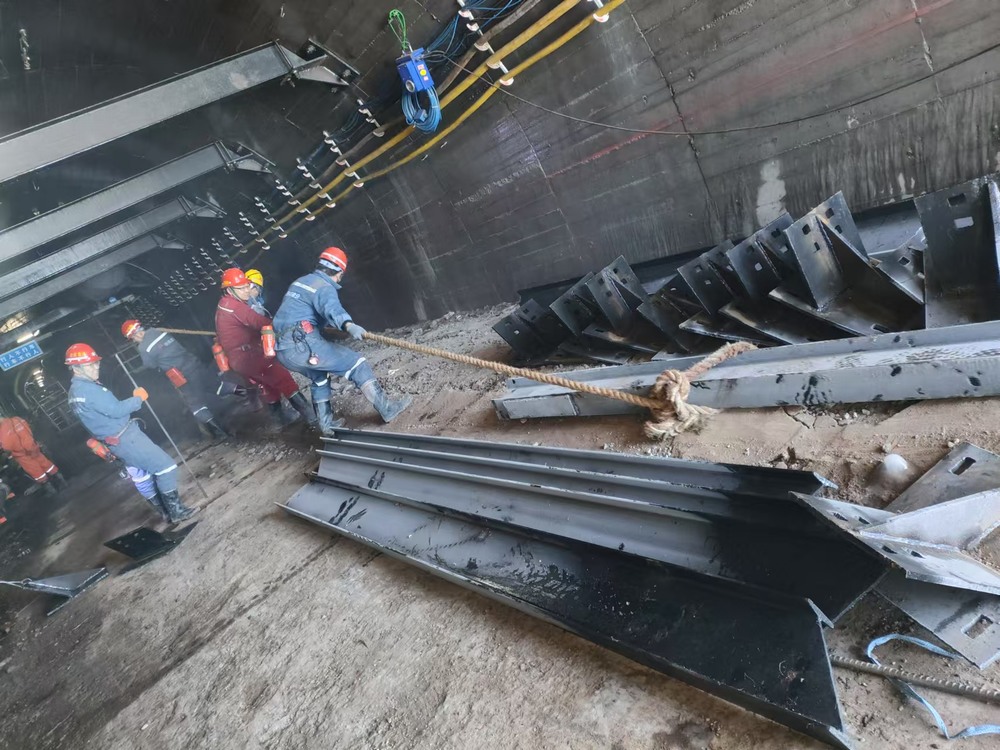 陜煤建設(shè)礦建二公司郭家灘項(xiàng)目部：青年技術(shù)“攻堅(jiān)隊(duì)”，助力項(xiàng)目快發(fā)展