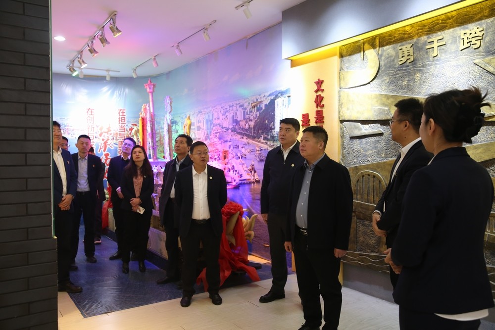 陜煤建設(shè)赴中鐵七局三公司洽談合作