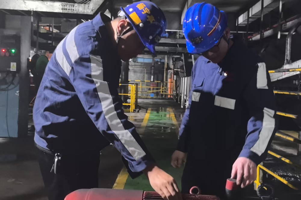 陜煤建設(shè)洗選煤運營公司紅柳林洗煤廠項目部：五一堅守踐初心 勞動奏響最強(qiáng)音