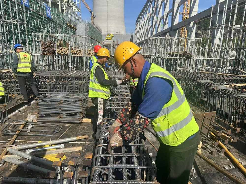 陜煤建設(shè)黃陵電廠項(xiàng)目：以班組為基，筑牢工程建設(shè)“質(zhì)量安全防線”