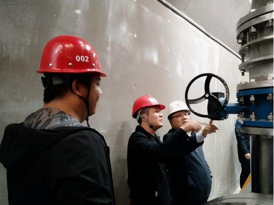 筑路架橋十余載，我們與改革共成長